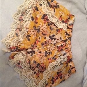 Yellow, Floral high waisted shorts